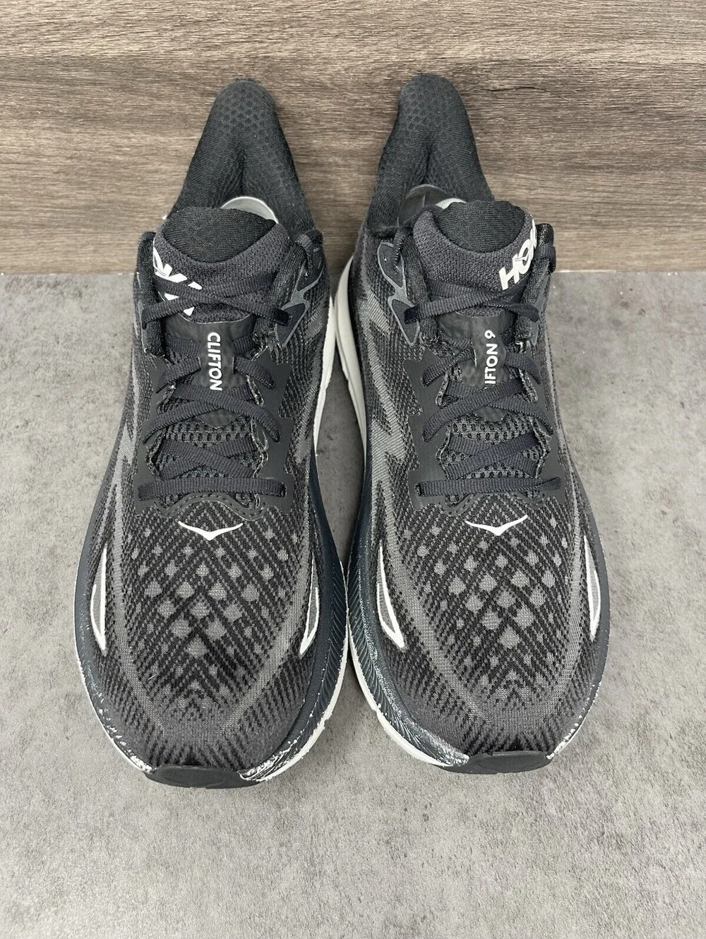 HOKA Clifton 9 Black White Size 11 Mens Cushioned Running Walking Shoes